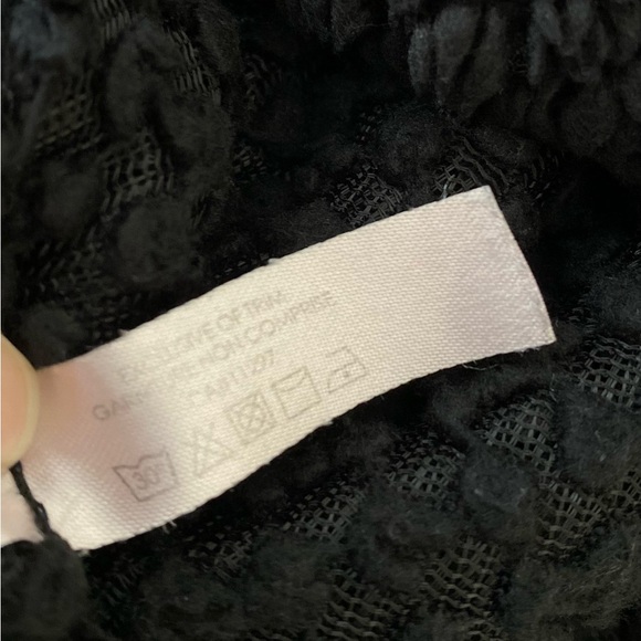 Cozy Black Textured Robe, la Vie En Rose, S to M - Picture 11 of 12